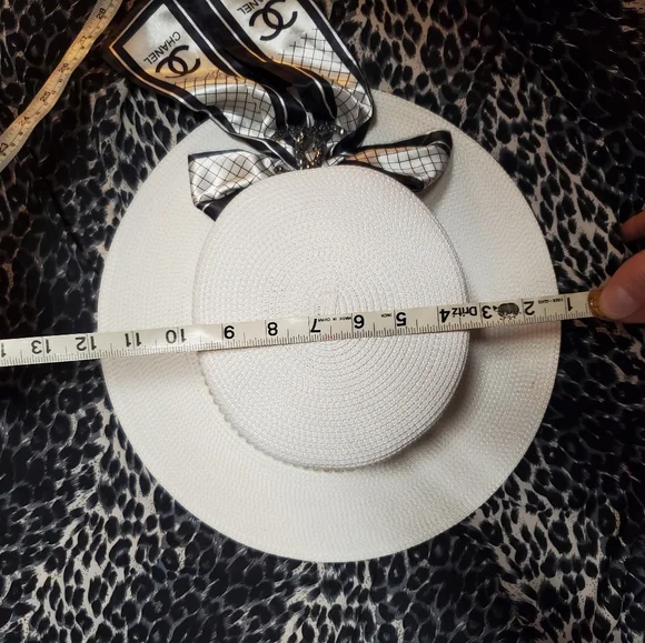 Hat - Picture 4 of 7